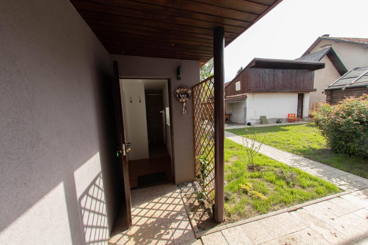 Privat Vcelka Apartamento Liptovský Mikuláš Exterior foto